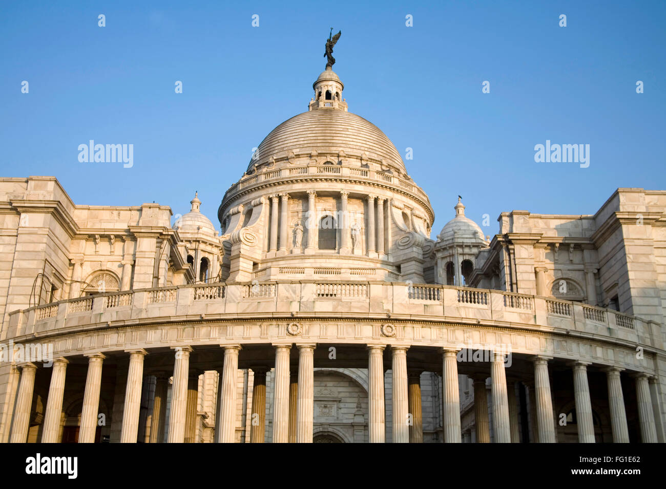 Victoria Denkmal beeindruckende Erinnerung an Britisches Raj Kuppel mit beweglichen Engelsstatue, Calcutta jetzt Kolkata West Bengal Stockfoto