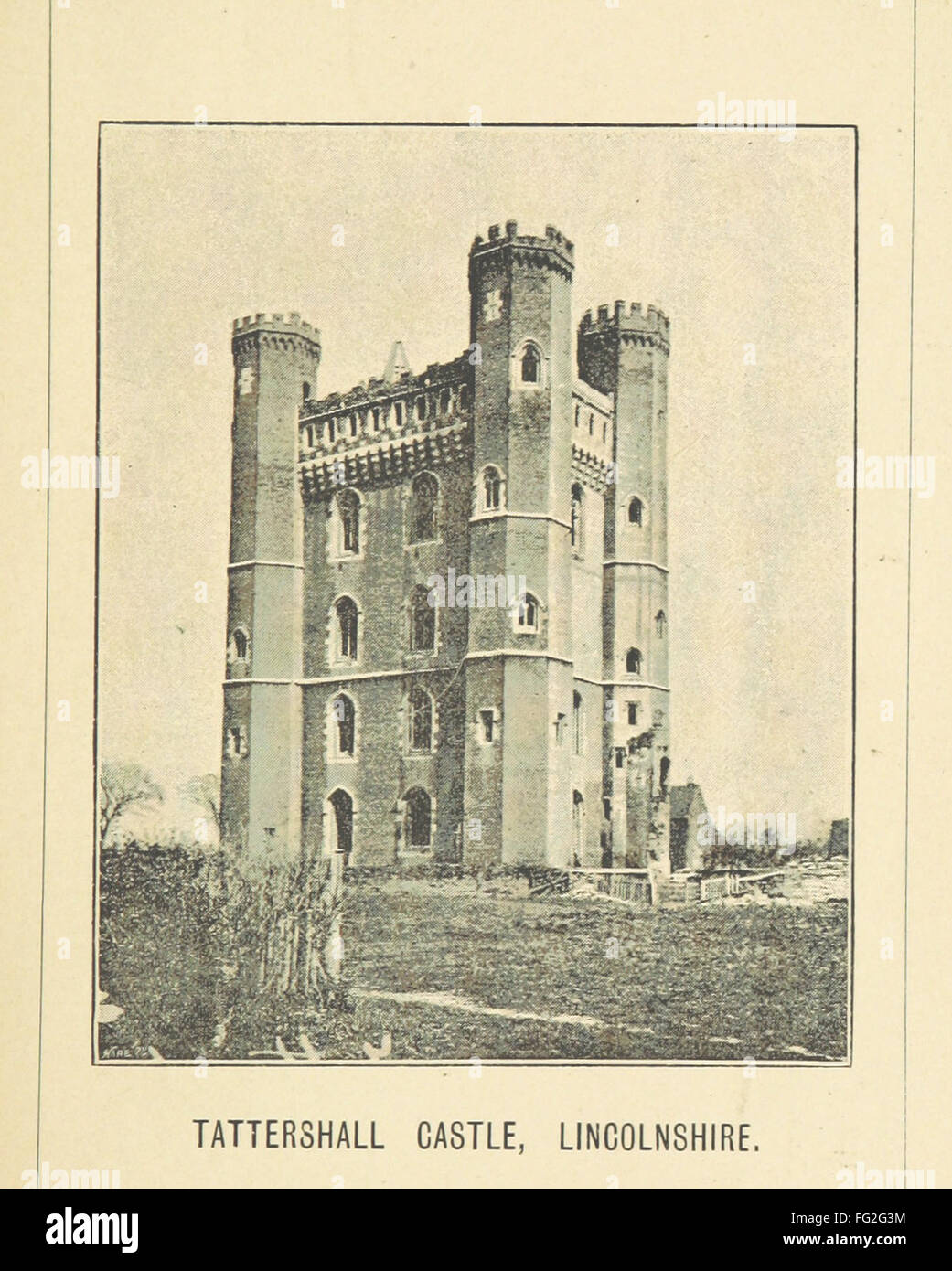 Dieses Vintage-Buch bietet eine detaillierte Geschichte von Tattershall in Lincolnshire und gibt Einblicke in das lokale Erbe, architektonische Wahrzeichen und soziale Entwicklungen der Region. Stockfoto