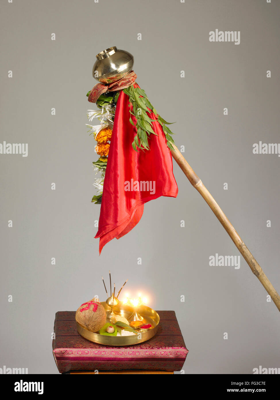 Gudi Padva als Neujahrstag gefeiert Stockfoto