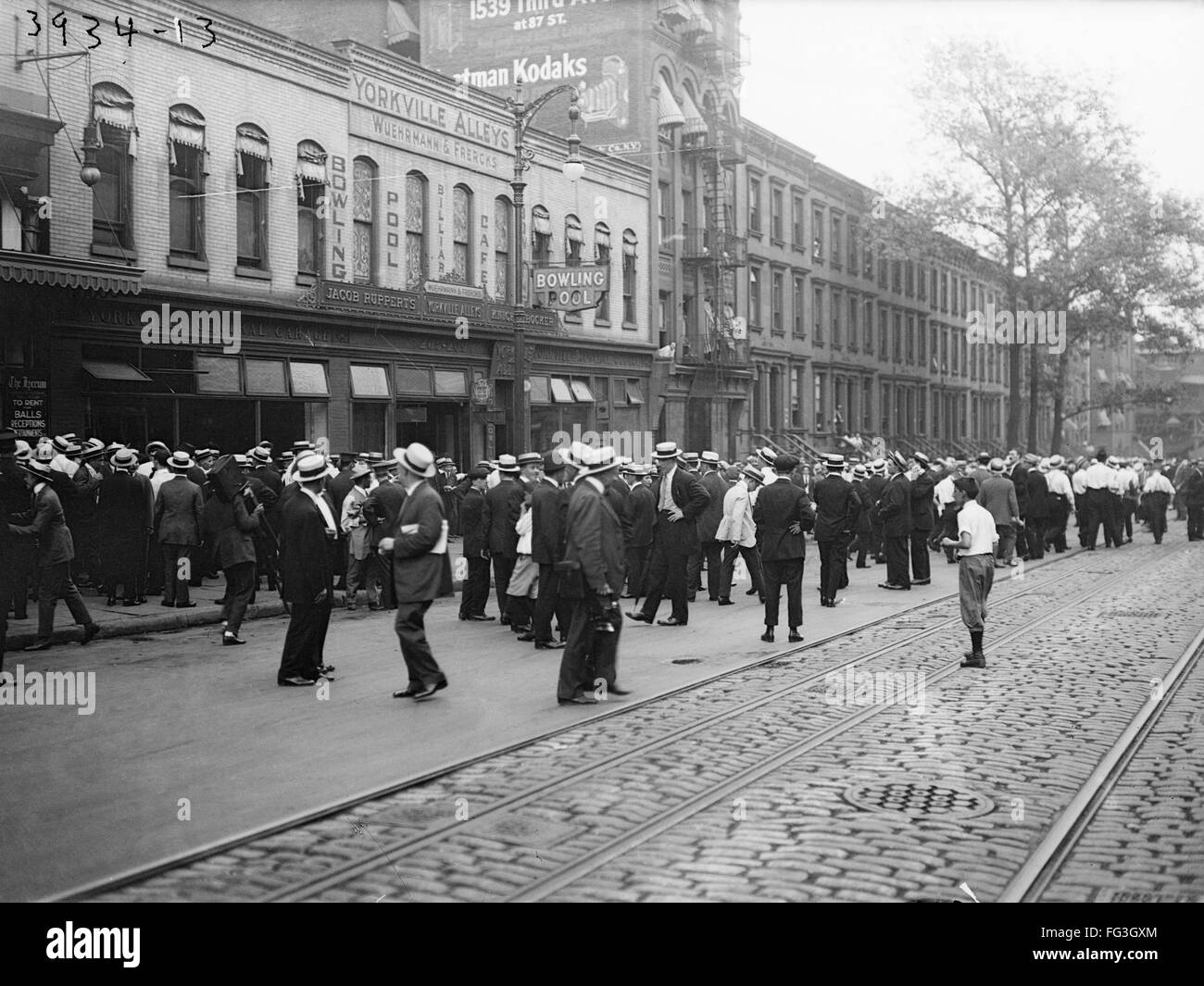 Straßenbahn Streik, c1915. /nStriking Straßenbahn Arbeiter /nin New York City. Fotografie, c1915. Stockfoto