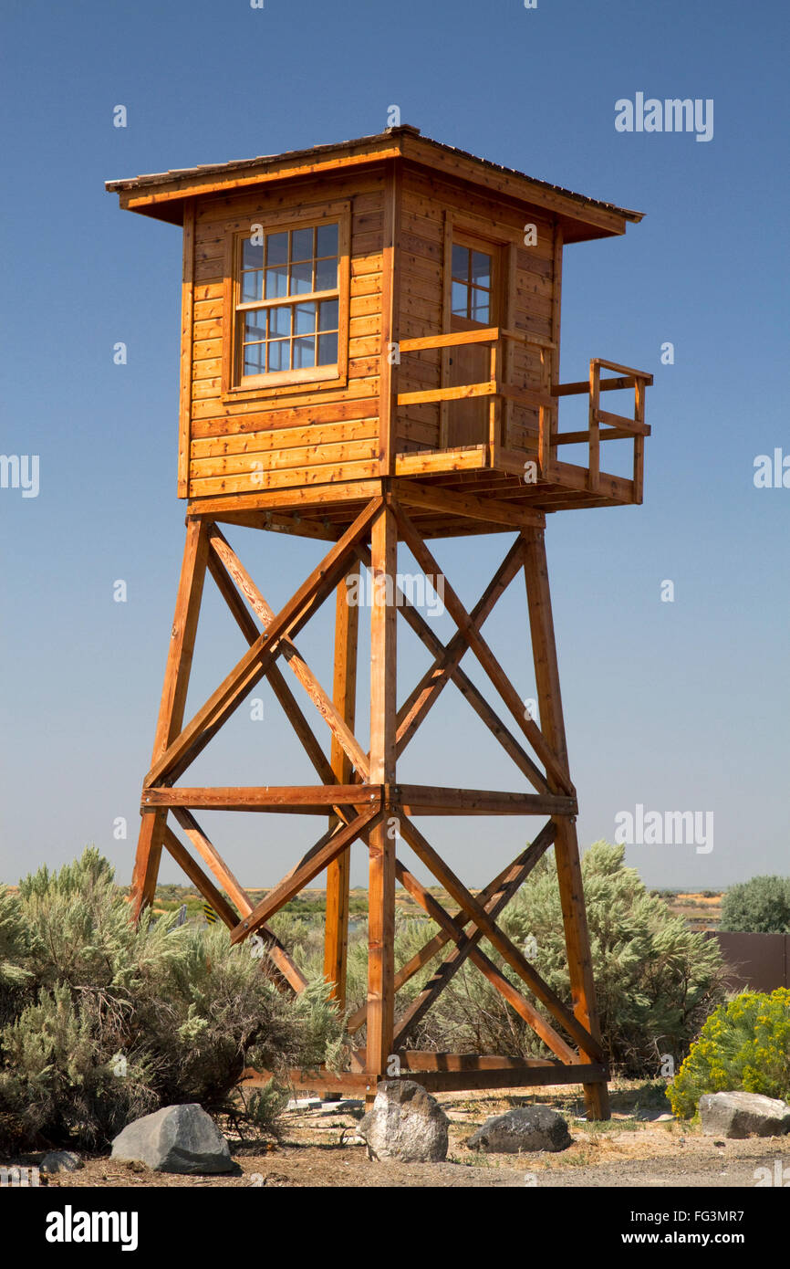 Wache Turm Replik im Minidoka Internierung National Monument befindet sich in Jerome County, Idaho, USA. Stockfoto