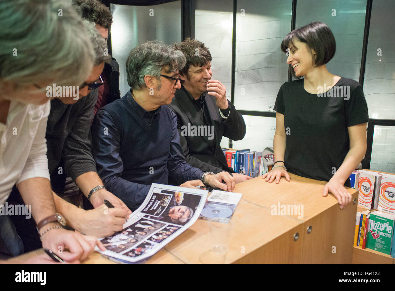 Stadio präsentiert "Miss Nostalgie" in Turin Stockfoto