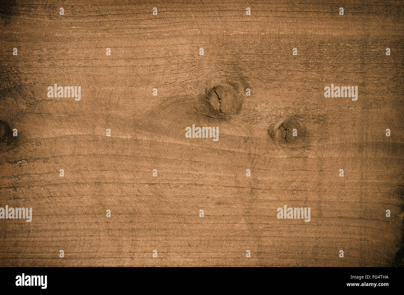 Dunkelbraun zerkratzt Holzbrett. Holzstruktur Stockfoto