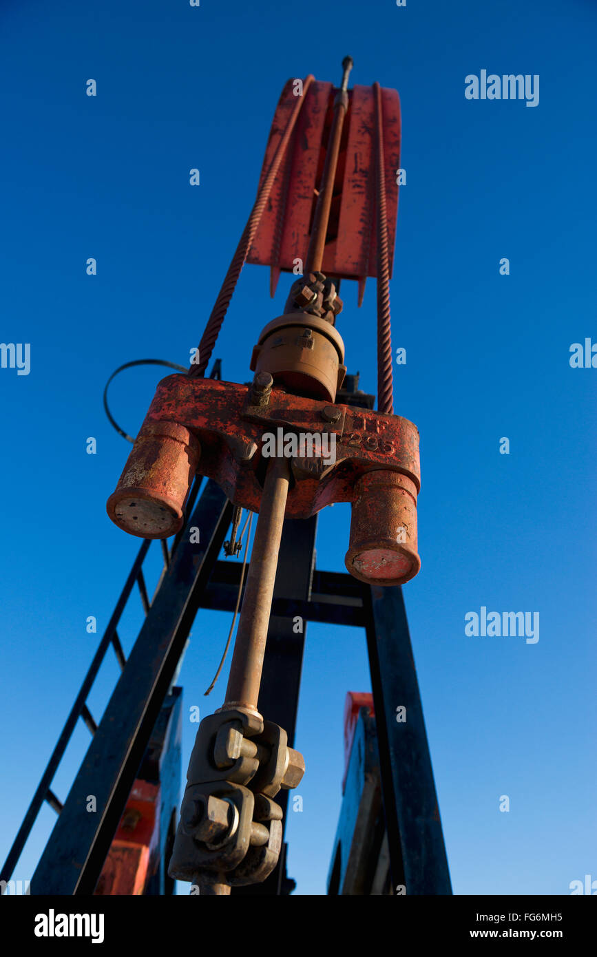 Öl Pumpe Jack; Morinville, Alberta, Kanada Stockfoto