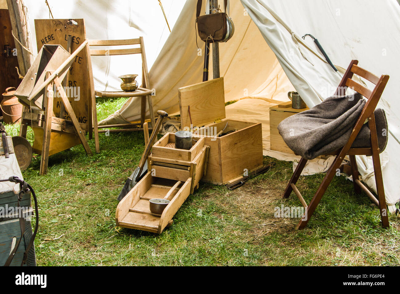 Nachgestellt Bergbau Versorgung Shop im Clackamas County Fair, Canby, Oregon Stockfoto