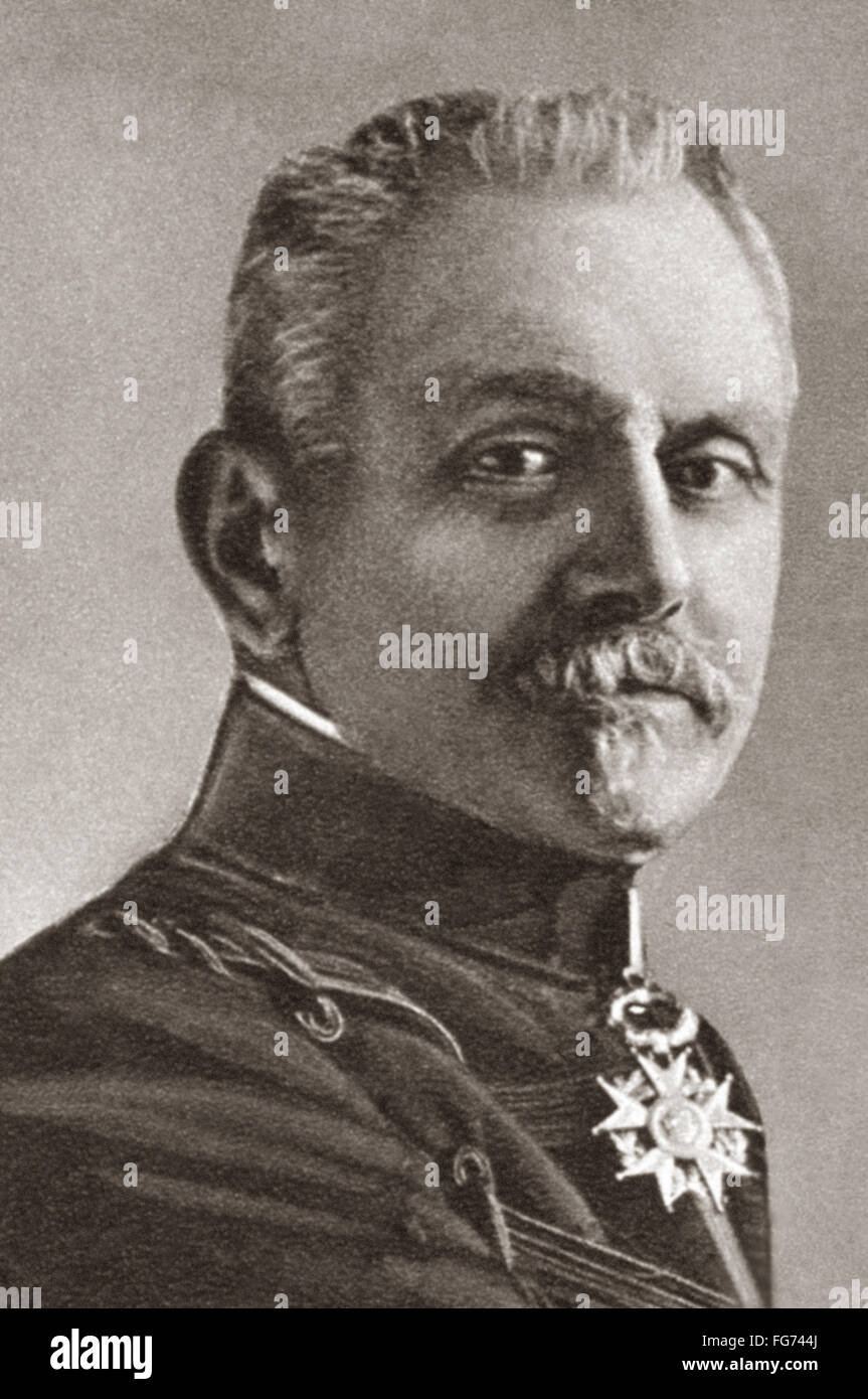 MICHEL-JOSEPH MAUNOURY /n(1847-1923). Kommandeur der französischen Truppen während Erster Weltkrieg I. fotografieren, Anfang des 20. Jahrhunderts. Stockfoto