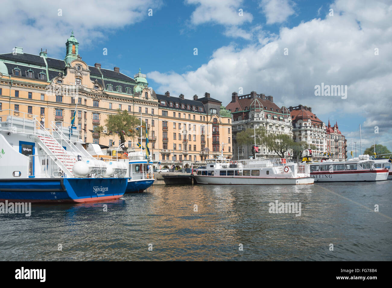 Uferpromenade am Strandvägen, Stadtteil Östermalm, Stockholm, Schweden Stockfoto