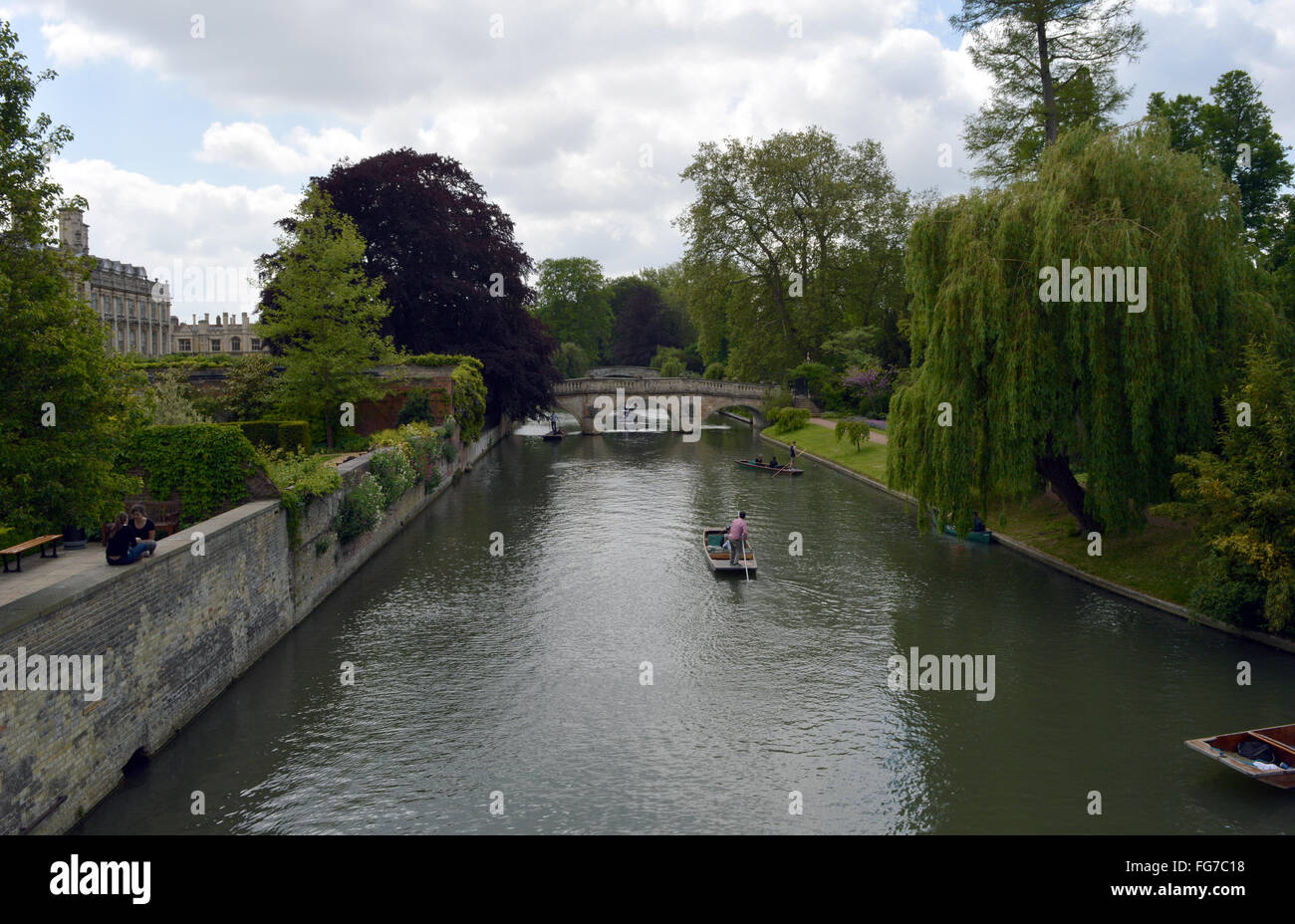 Den Fluss Cam und einige Kähne Stockfoto