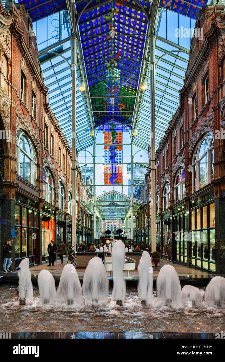 County-Arcade, Victoria Quarter, Leeds, West Yorkshire, England, UK Stockfoto