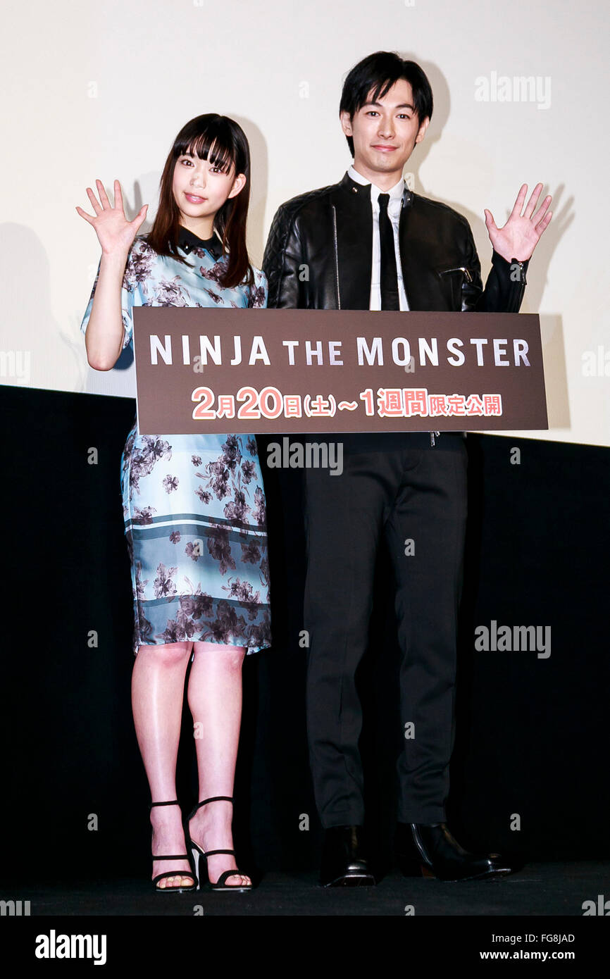 Tokio, Japan. 18. Februar 2016. (L, R) Schauspieler Aoi Morikawa und Dean Fujioka posieren für die Kameras bei der Begrüßung für den Film Ninja das Monster am 18. Februar 2016, Tokio, Japan. Offizielle Website des Films bekannt, dass für die erste Vorführung in Japan ausverkauft waren, die am 20. Februar stattfinden wird. Aufgrund der steigenden Popularität von Dean Fujioka in Japan, wird der Film, der ursprünglich für die im Ausland gemacht wurde in Japan vor anderen Ländern veröffentlicht werden. Bildnachweis: Rodrigo Reyes Marin/AFLO/Alamy Live-Nachrichten Stockfoto
