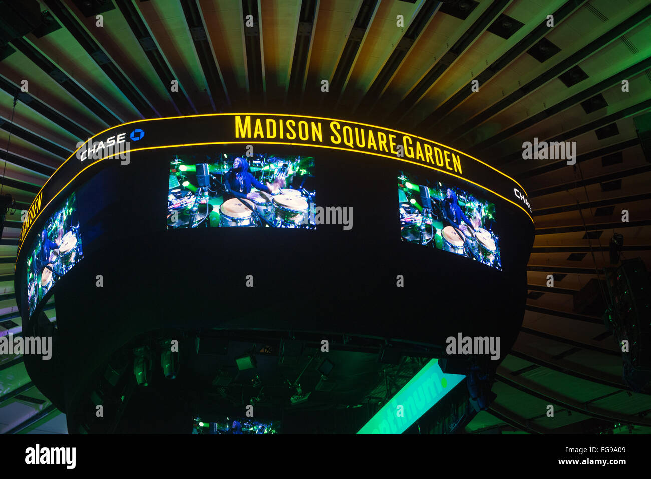 Die GardenVision im Madison Square Garden während eines Konzerts von Billy Joel Stockfoto