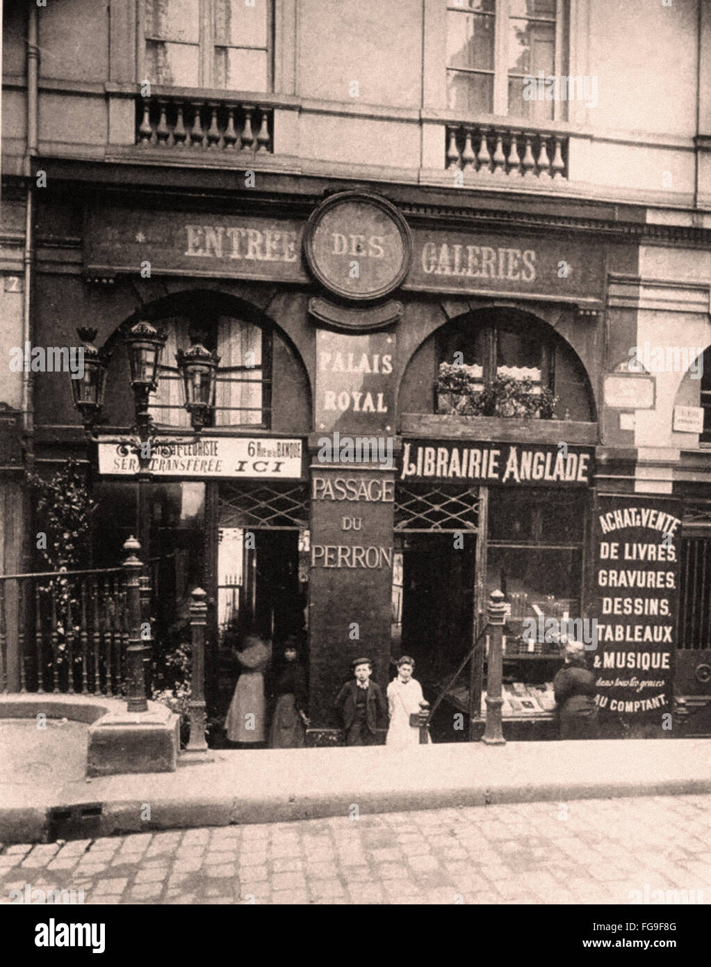 Straßenszenen von Paris im frühen 20. Jahrhundert Stockfoto