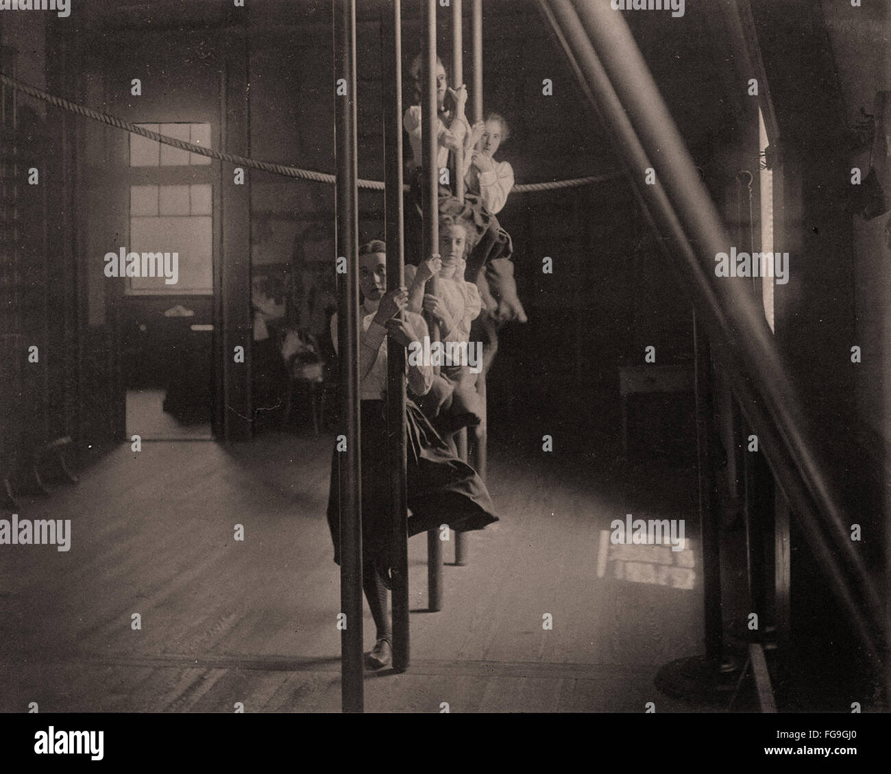 Mädchen Gymnasium Gymnastik, 1893 Stockfoto