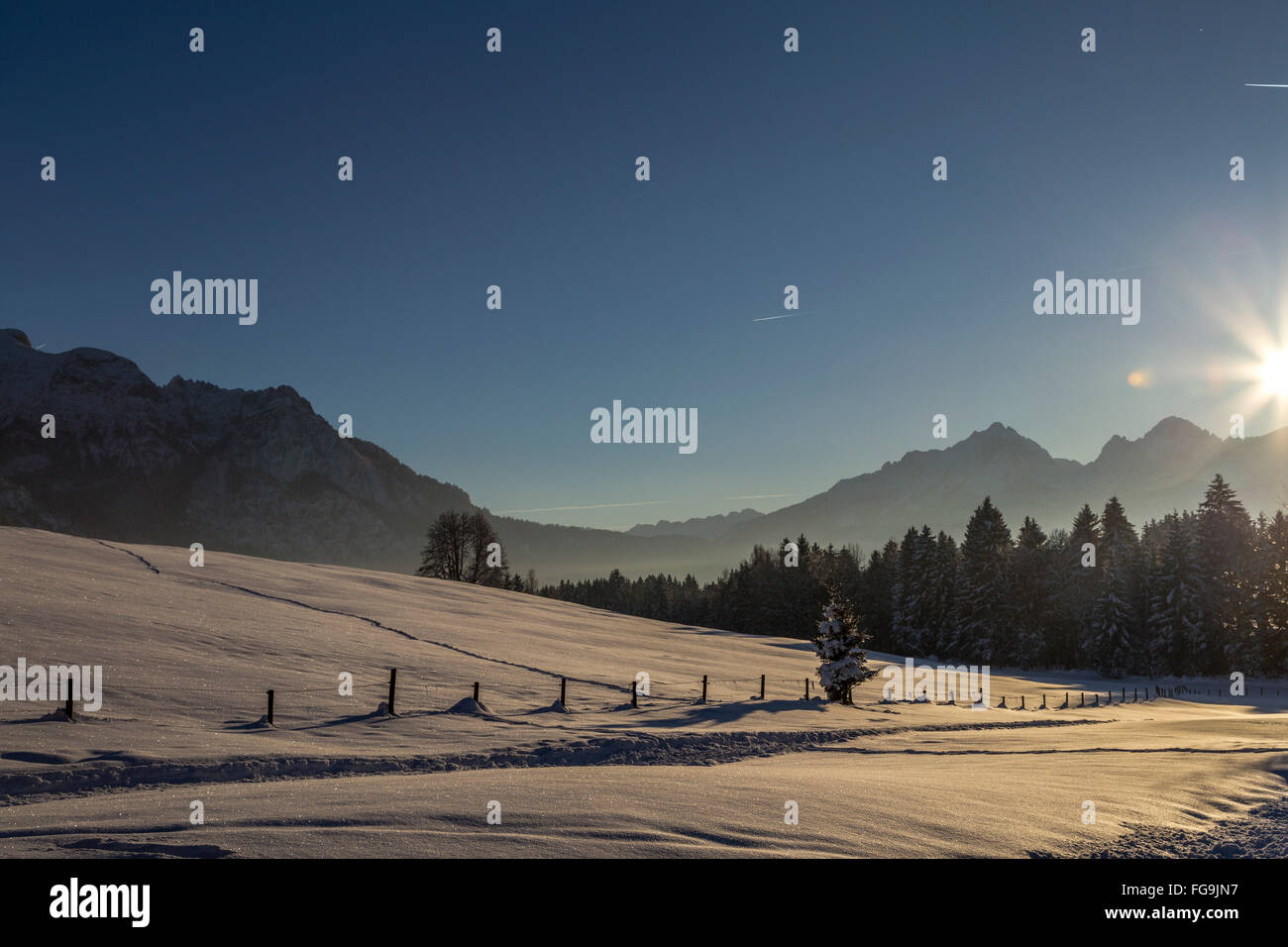 Geographie/Reisen, Deutschland, Bayern, Schwangau, zwischen Bannwaldsee (See) und See (Forggen Forggensee), Additional-Rights - Clearance-Info - Not-Available Stockfoto