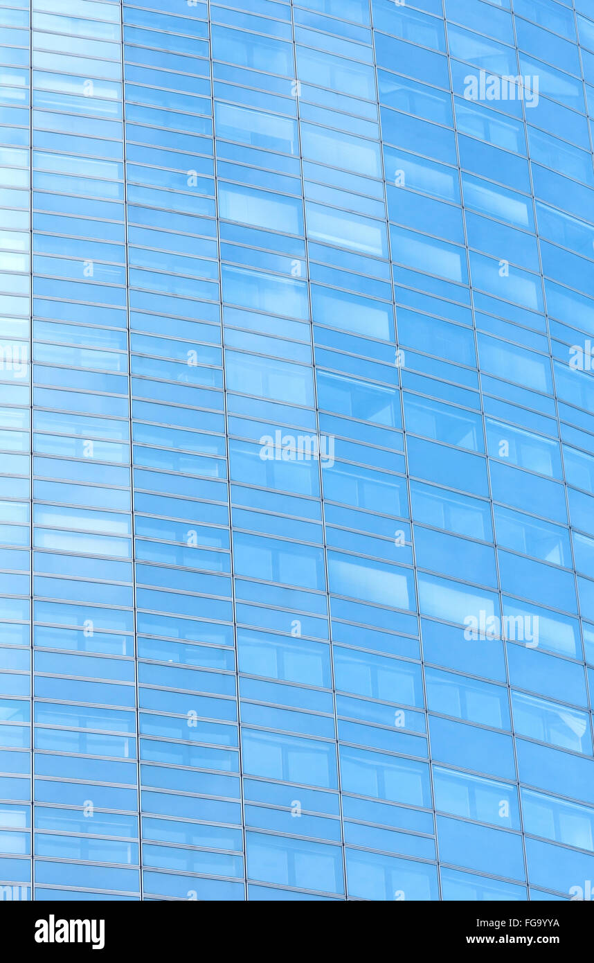 Wand des Wolkenkratzers mit großen Anzahl von Windows. Architektur-Hintergrund. Stockfoto