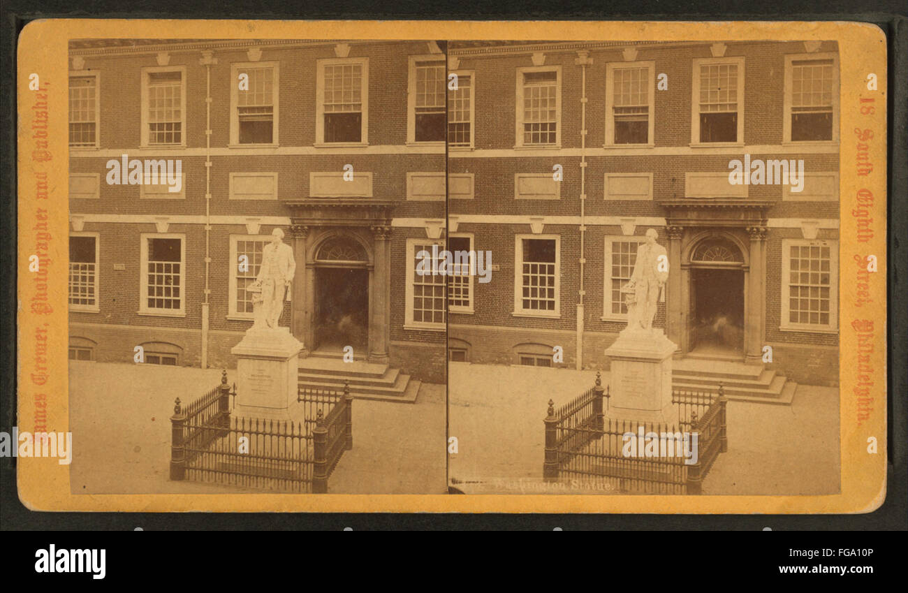 Diese Statue von George Washington, geschaffen von James Cremer, spiegelt die Interpretation des ersten US-Präsidenten wider. Das Werk ist eine historische Hommage an Washingtons Führung und das Erbe in der amerikanischen Geschichte. Stockfoto