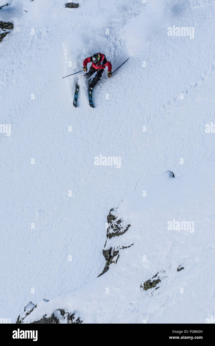 Freerider genießen den frischen Pulverschnee in Andorra Stockfoto