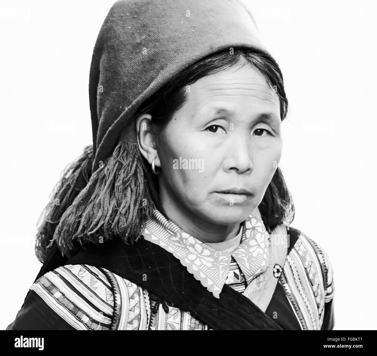 Bildnis einer Frau von Yunnan, Niujiaozhai Markt, Provinz Yunnan, China Stockfoto