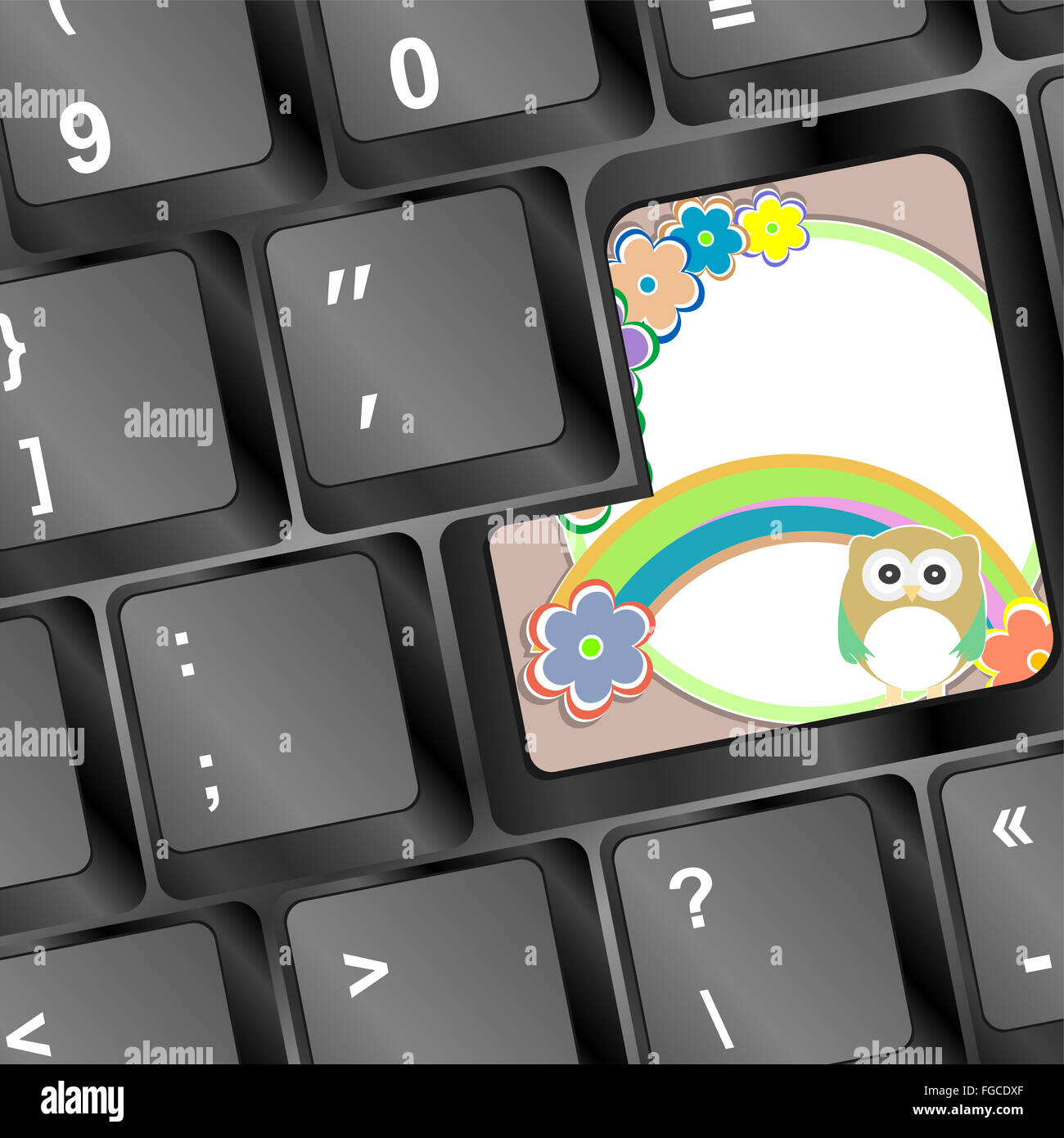 Eule auf Computer-Tastatur mit Blumen Stockfoto