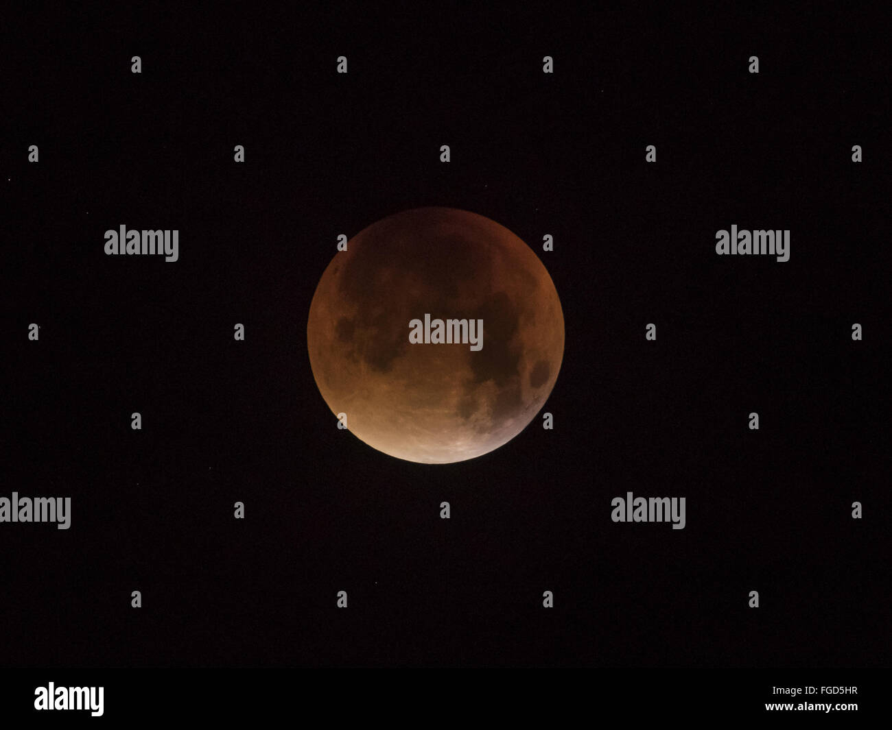 "Blutmond" während der totalen Mondfinsternis, England, September Stockfoto