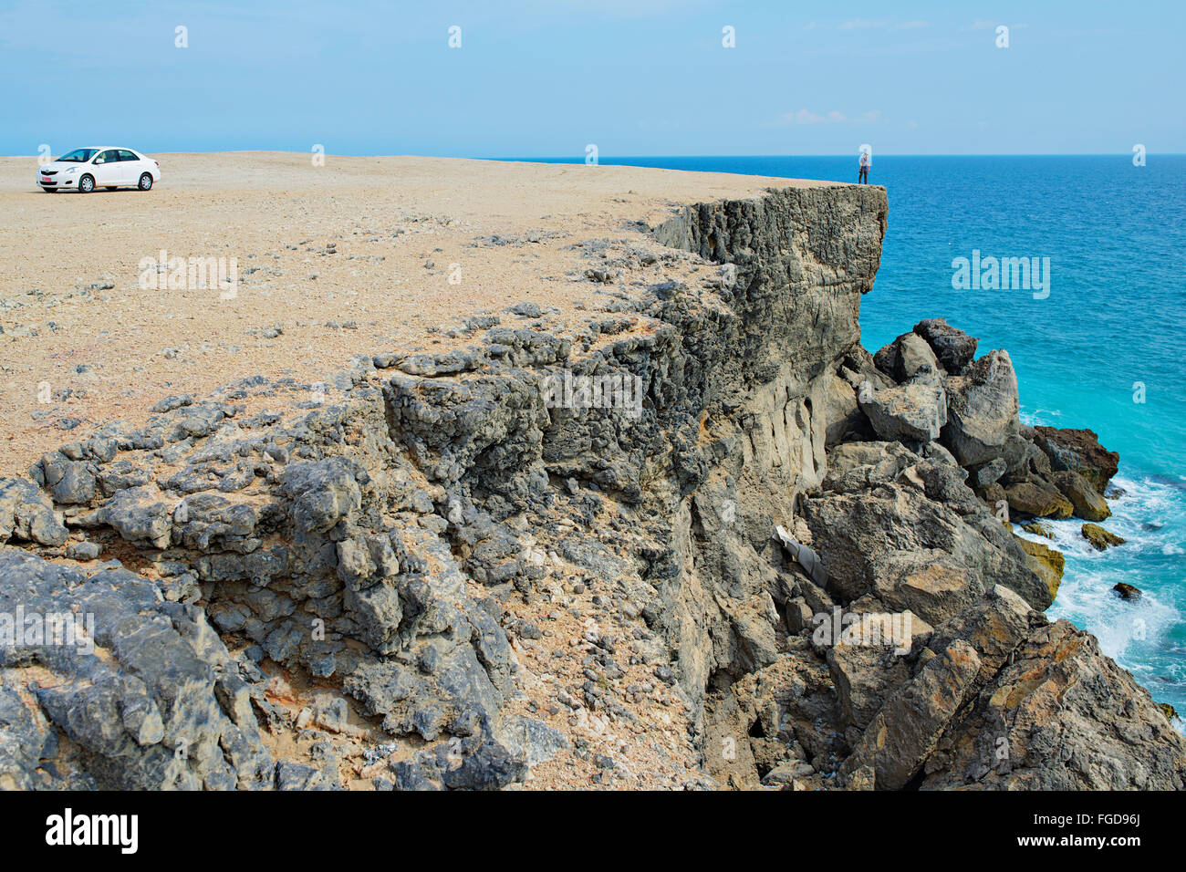 Felsen an der Küste des Arabischen Meeres, Oman. Stockfoto