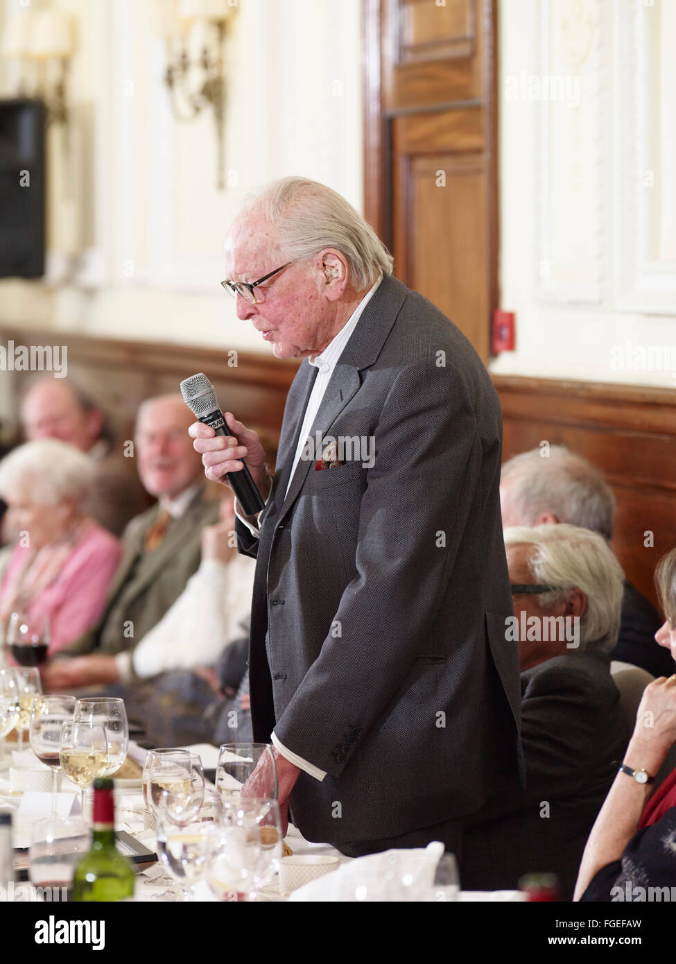 Jeremy hutchinson qc -Fotos und -Bildmaterial in hoher Auflösung – Alamy