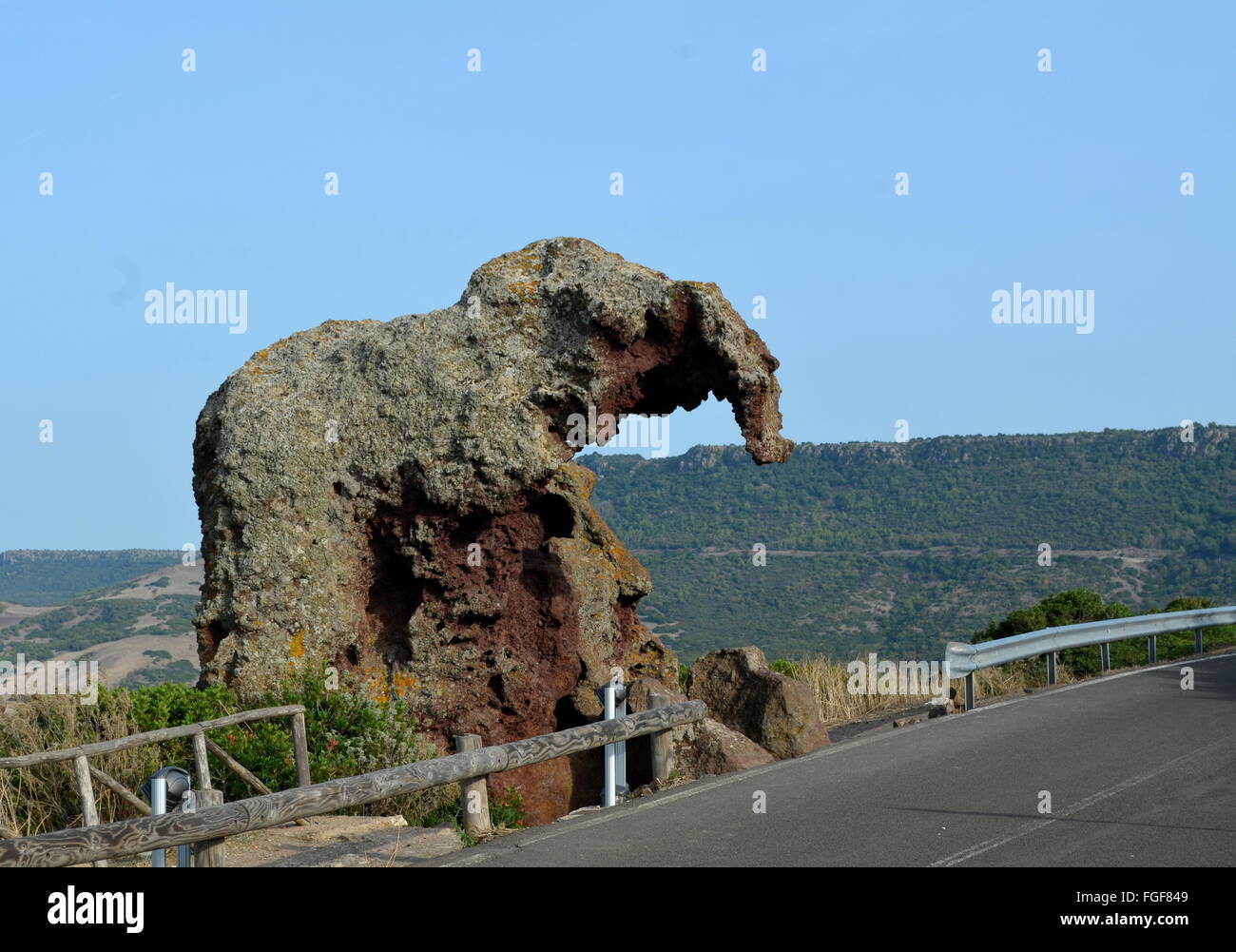 Elephant Rock, eines der Wahrzeichen Sardiniens. Umzug von Castelsardo Richtung Sedini, triffst du den Elephant Rock, eine schöne Stockfoto