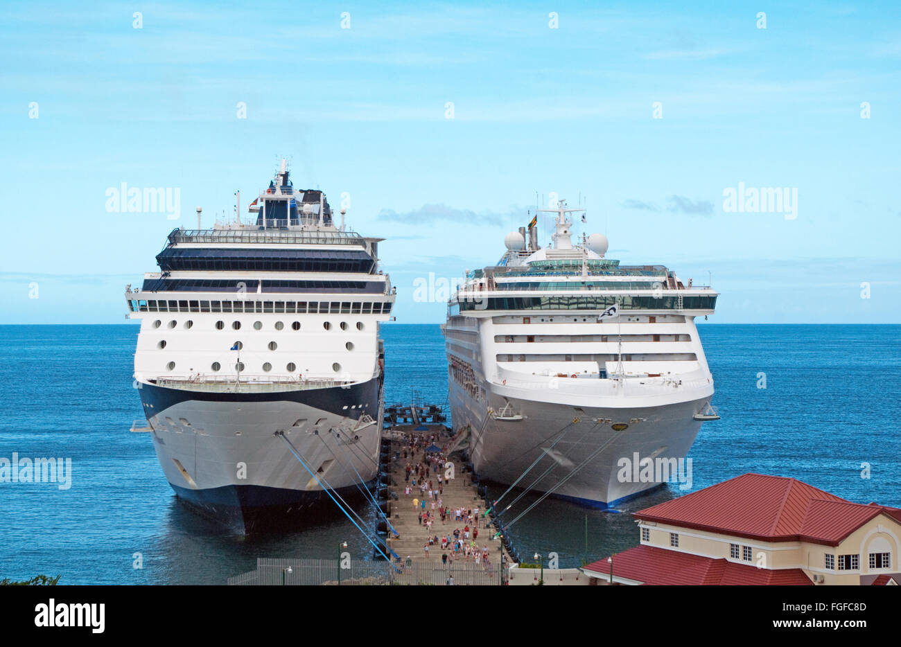 Grenada, St. George Town, Außenhafen, Kreuzfahrtschiffe, Karibik, Stockfoto