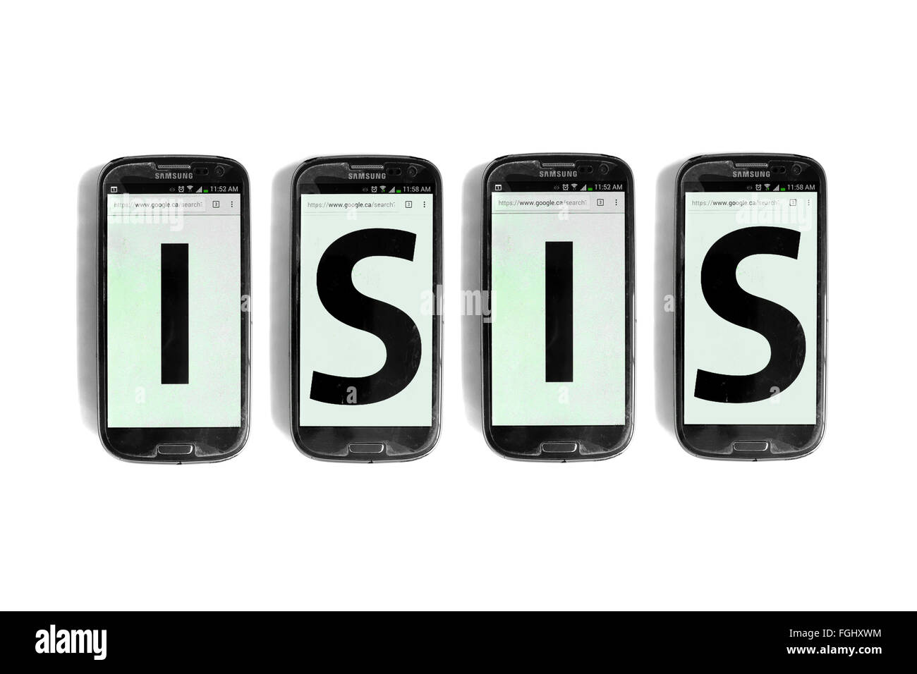 Das Wort ISIS geschrieben am Smartphone Bildschirme vor weißem Hintergrund fotografiert. Stockfoto