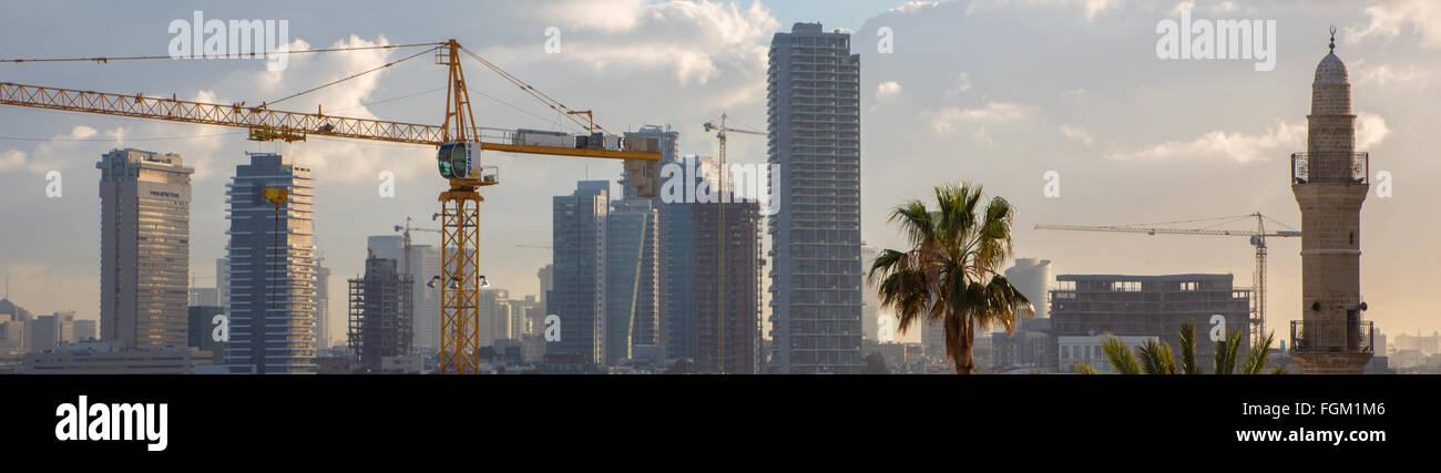 TEL AVIV, ISRAEL - 2. März 2015: Das alte Jaffa-Panorama. Stockfoto
