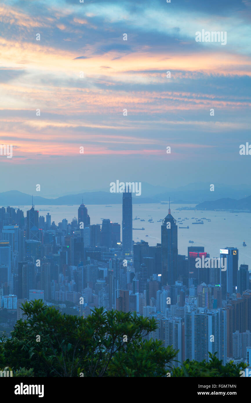 Ansicht von Hong Kong von Jardine Suche bei Sonnenuntergang, Hong Kong, China Stockfoto