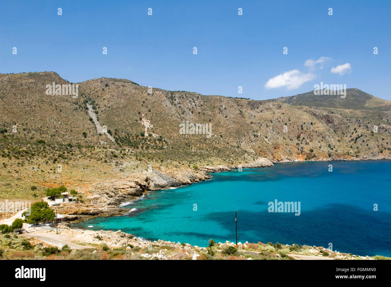 Griechenland, Kreta, Bei Vamos, Taverne in der Bucht von Ombrosgialos Stockfoto