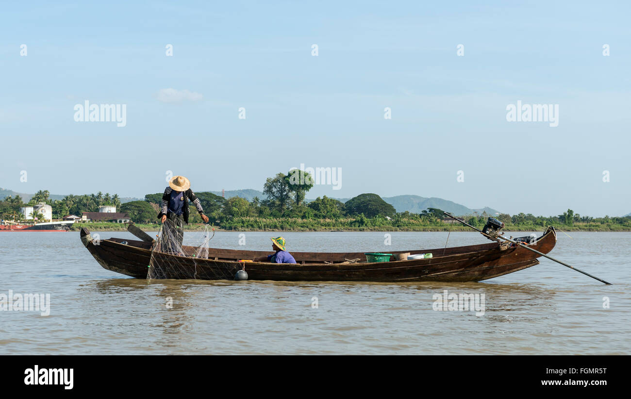 Fischer auf dem Salween-Fluss, Burma Stockfoto