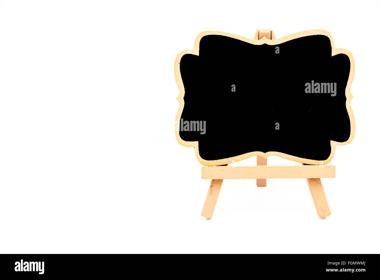 Hölzerne Staffelei Mini Tafel, rechts Seitenansicht, isoliert auf weiss, mit Beschneidungspfad, Textfreiraum verfügbar Stockfoto