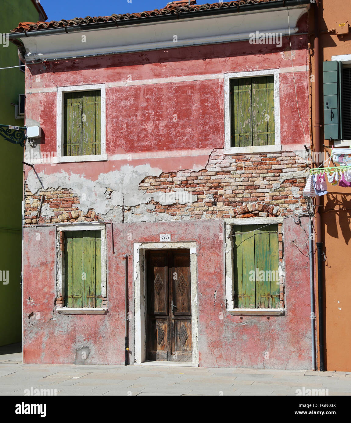 Bunte Häuser auf der berühmten venezianischen Insel Burano. September 2016 Stockfoto