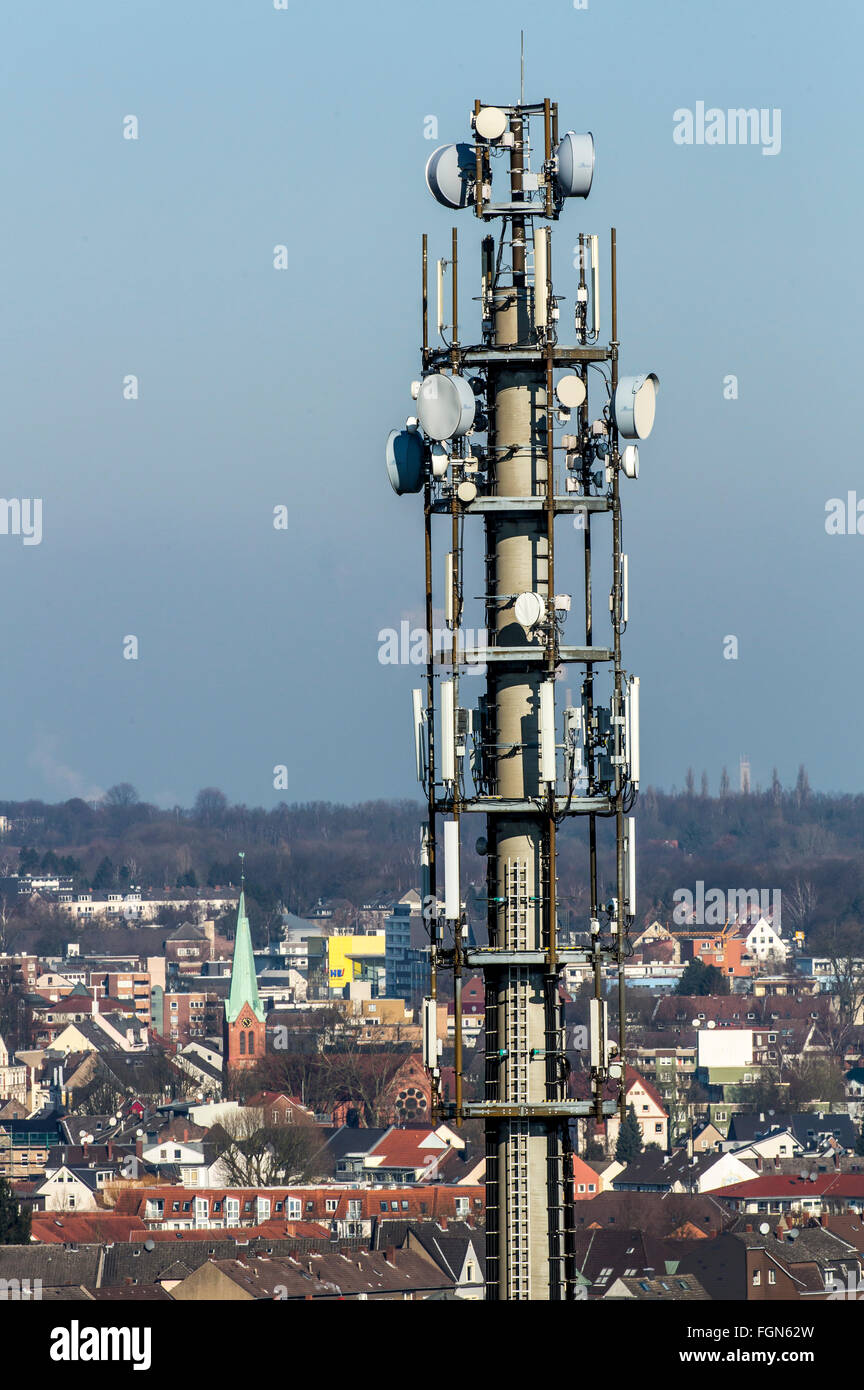 Radio Mast Antennenmast, mit Sende- und Empfangseinheit, Systeme, Handy- Empfang, Stadt Herten, Deutschland Stockfotografie - Alamy