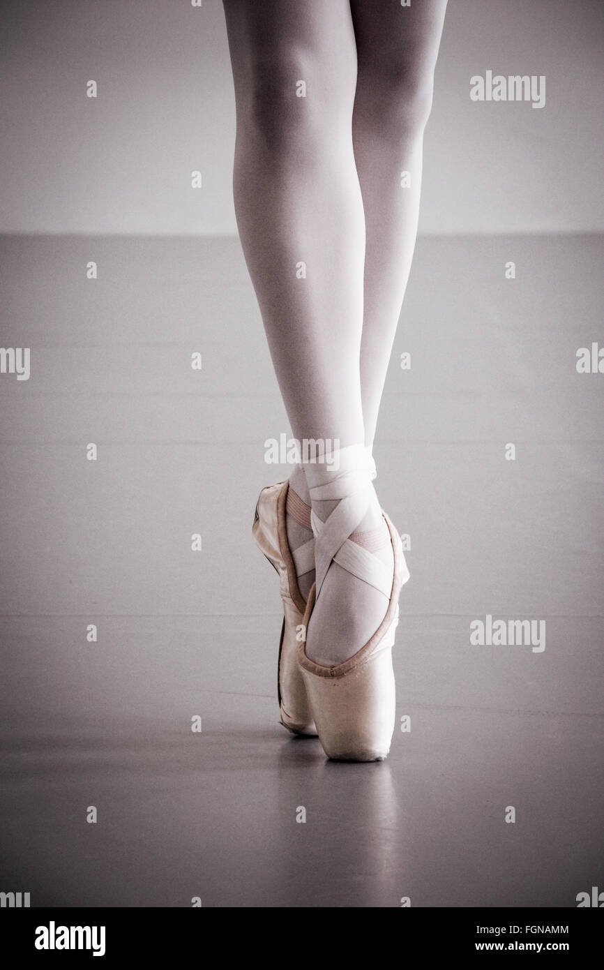 Ballett Tänzerin Beine Spitzenschuhe Stockfoto