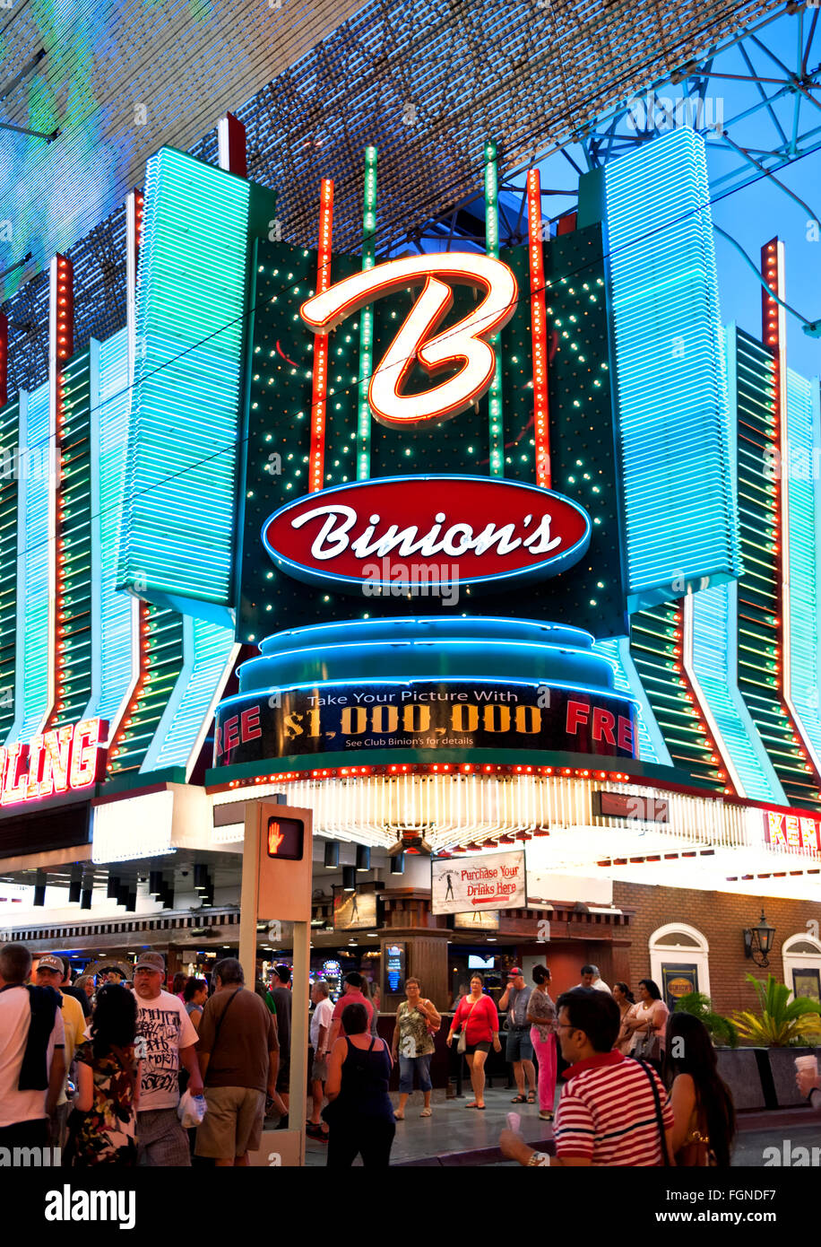 Binion es Casino Fremont street, Las Vegas 'Fremont Street Experience'.casino, Menschenmenge Stockfoto