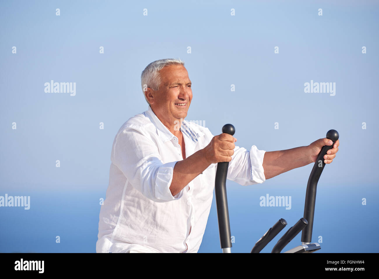 gesunde Senioren Mann trainieren Stockfoto