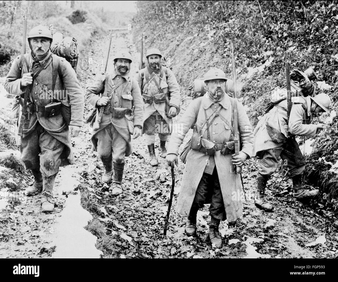 Schlacht um Verdun 1916 - Soldaten zu Fuß Stockfoto
