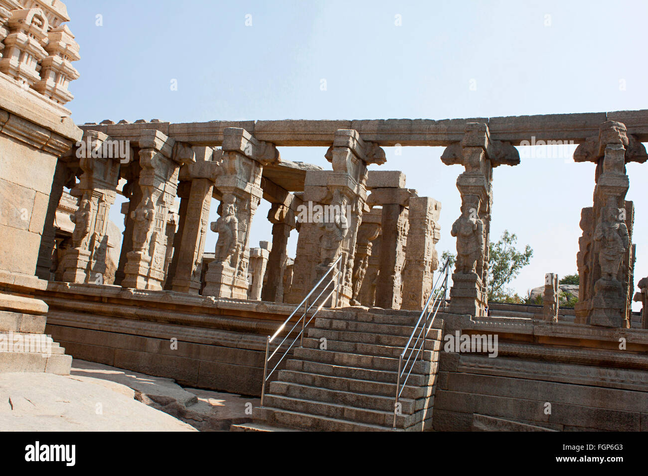 Natya mandapa Fotos und Bildmaterial in hoher Auflösung Alamy