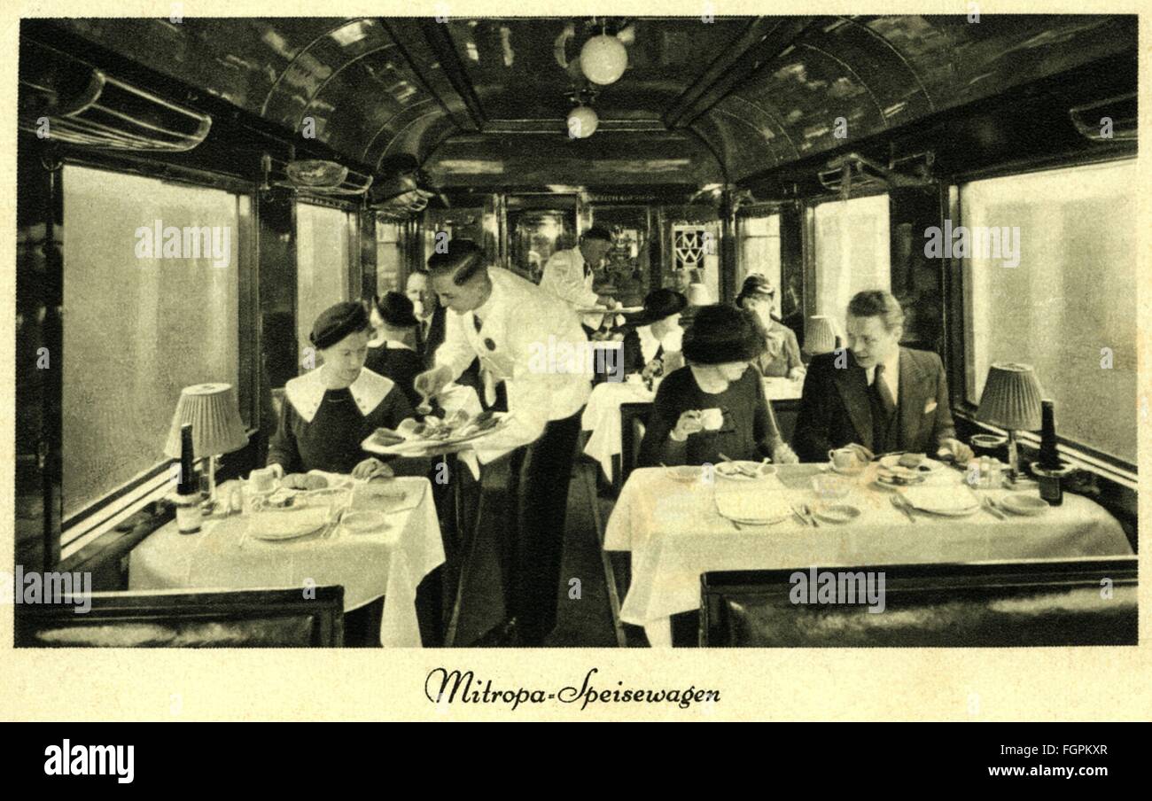 Gastronomie, Mitropa, Speisewagen, Bedienung von Kellnerwagen, Zugreisende am Tisch, Deutschland, 1937, Zusatzrechte-Abfertigung-nicht vorhanden Stockfoto