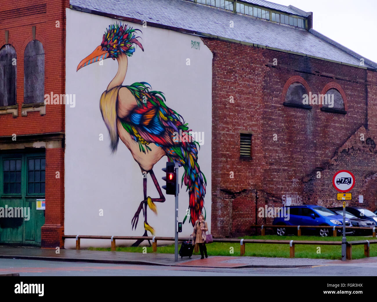 Manchester, UK - 17. Februar 2016: Straßenkunst auf tolle Ancoats Straße-"The Guardian des Ancoats" durch den brasilianischen Mateus Bailon Stockfoto