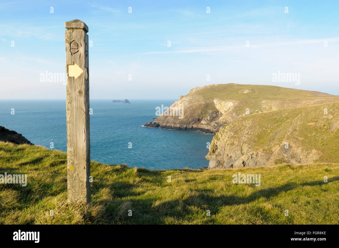 Routenmarker Süd-West-Küste in der Nähe von Trevose Head, in der Nähe von Padstow, North Cornwall, UK Stockfoto