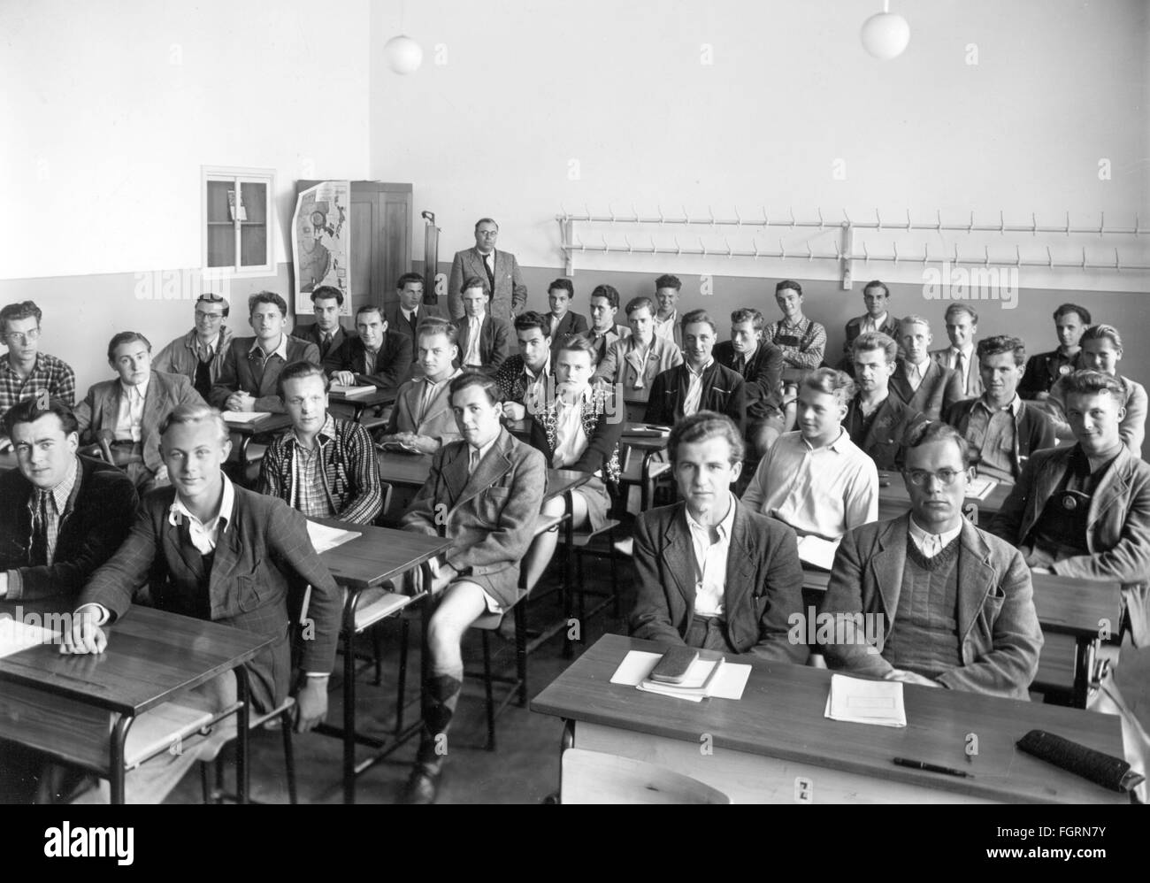 Pädagogik, Klassenfoto, Abschlussklasse für Männer, 1951, Zusatzrechte-Clearences-nicht vorhanden Stockfoto