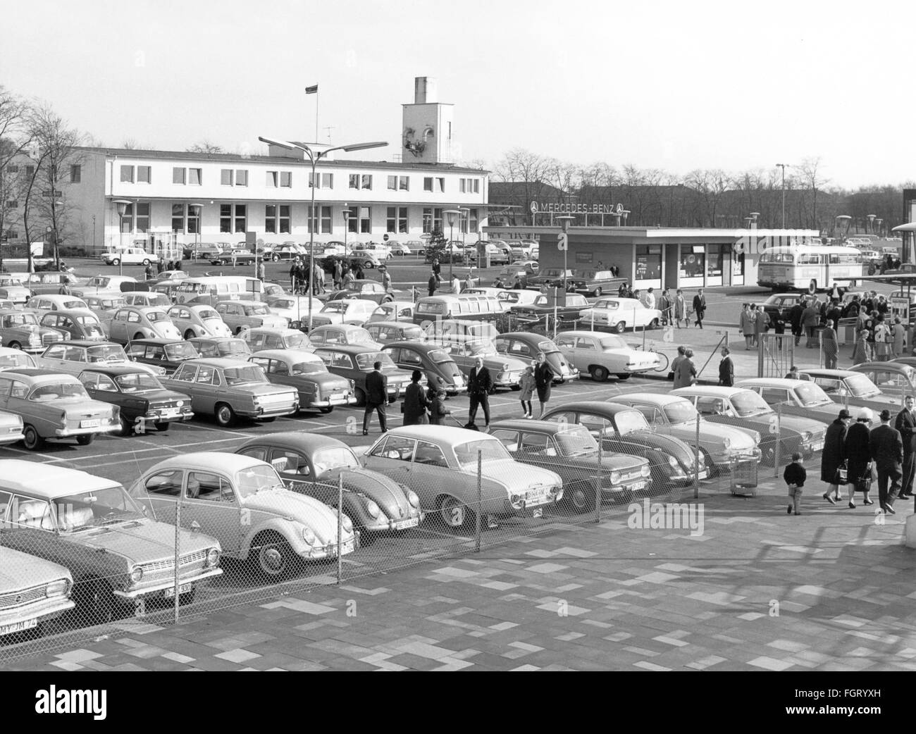 Parken Flughafen Düsseldorf Früher Einfahren