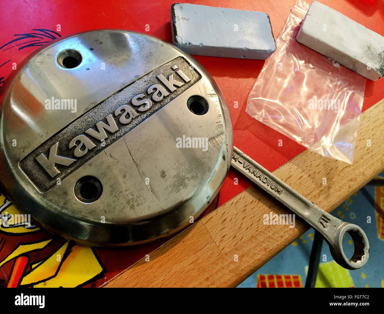 Reparatur ein Motorrad, Deutschland, Stadt Osterode, 22. Februar 2016. Foto: Frank Mai Stockfoto