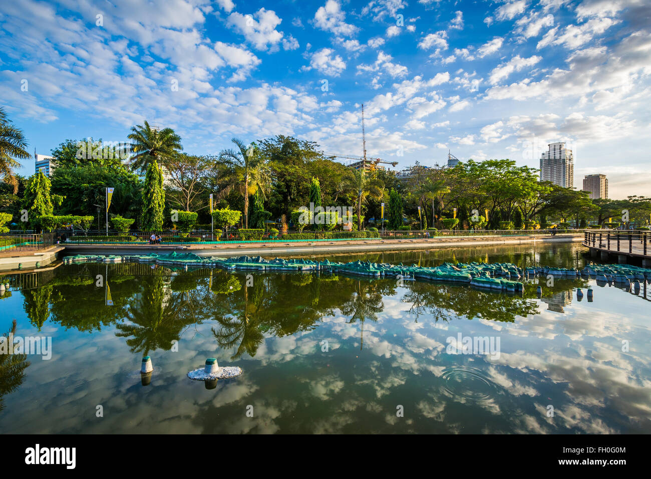 Ein Teich im Rizal Park in Ermita/Intramuros, Manila, Philippinen. Stockfoto