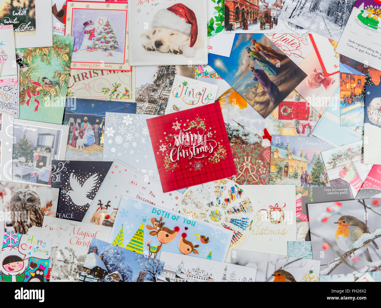Ein Haufen von Weihnachtskarten Stockfoto