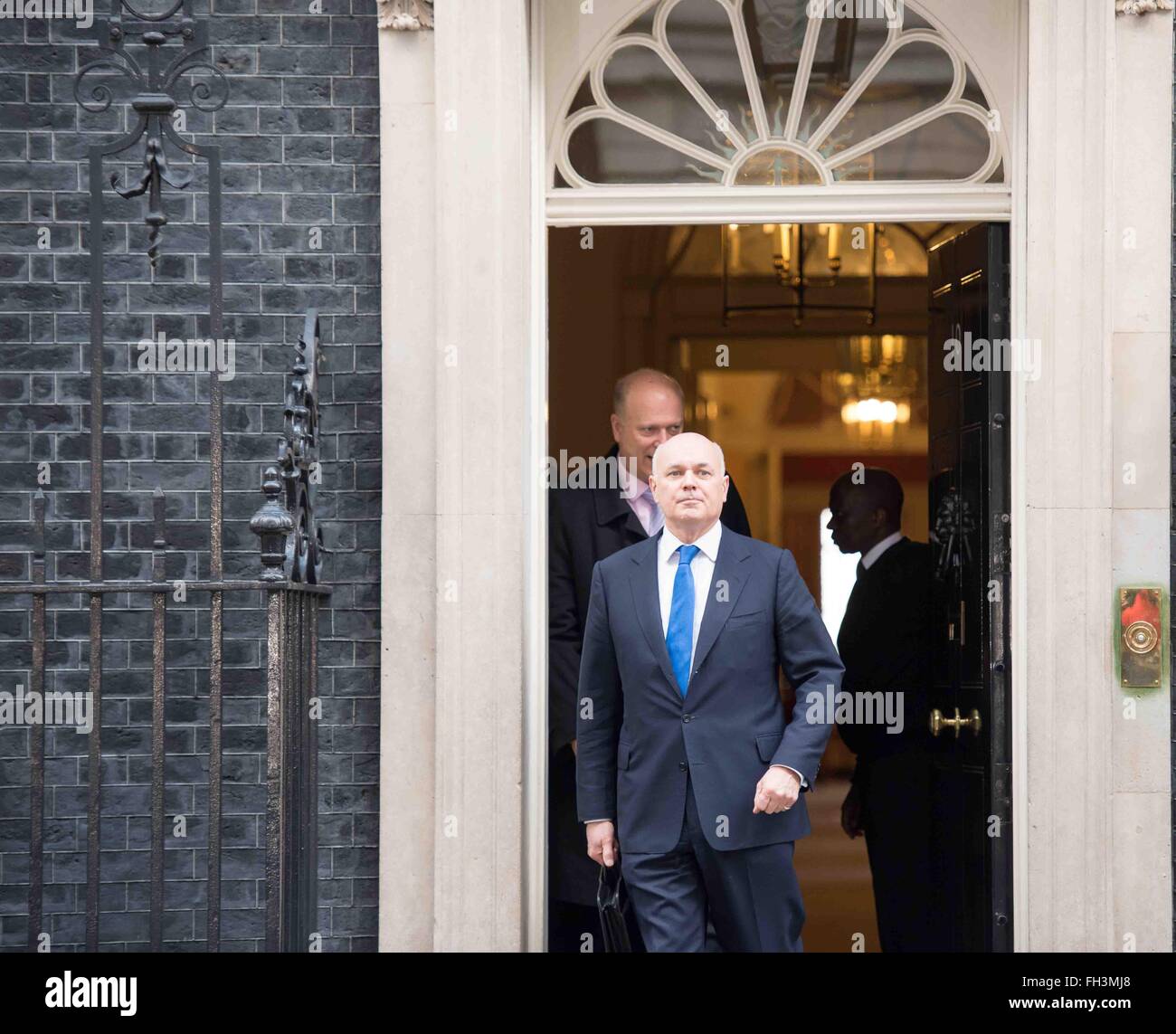 London, UK. 23. Februar 2016.  Ian Duncan Smith, MP Arbeit und Renten Sekretärin lässt 10 Downing Street nach einer Kabinettssitzung Credit: Ian Davidson/Alamy Live News Stockfoto